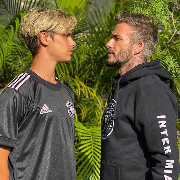 David o Romeo, ¿qué 'chico Beckham' es mejor modelo?