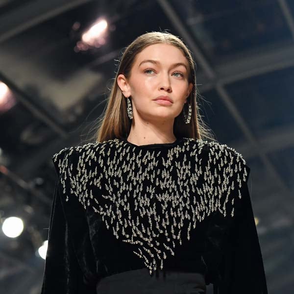 Se llaman vaqueros 'balloon' y son la apuesta cómoda por la que Gigi Hadid ha olvidado las mallas