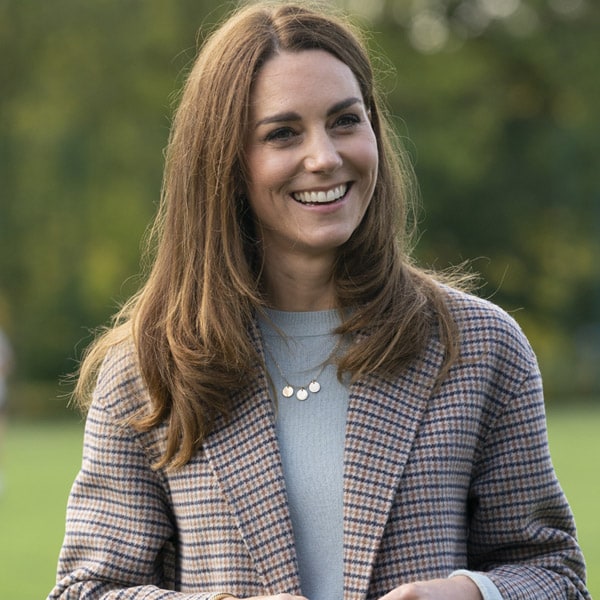 ¡Hemos descubierto lo que hace Kate Middleton cuando se compra ropa nueva!