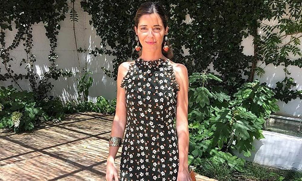 Belén Corsini con vestido de flores