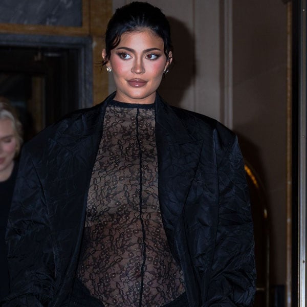 Mono transparente y 'taconazos': el look premamá de Kylie Jenner no es como los demás