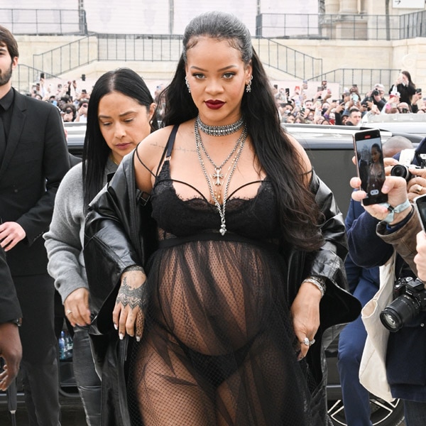 Rihanna, la embarazada más atrevida en el desfile de Dior