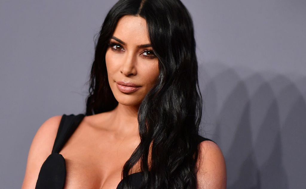Así se hizo el look exprés más complicado que ha llevado Kim Kardashian hasta la fecha