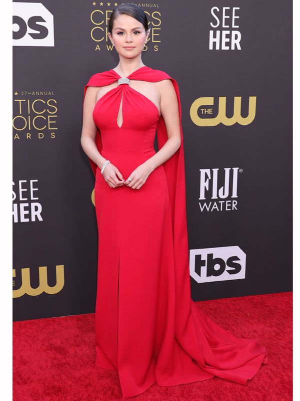 Selena Gomez en vestido rojo Fondo de pantalla 4k Ultra HD ID:4160