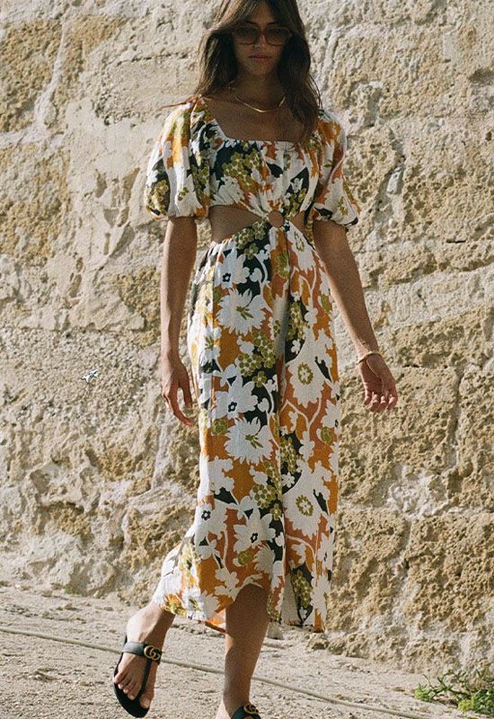 De las flores a los dibujos 'boho': el vestido largo y estampado es la  prenda comodín de la temporada - Foto