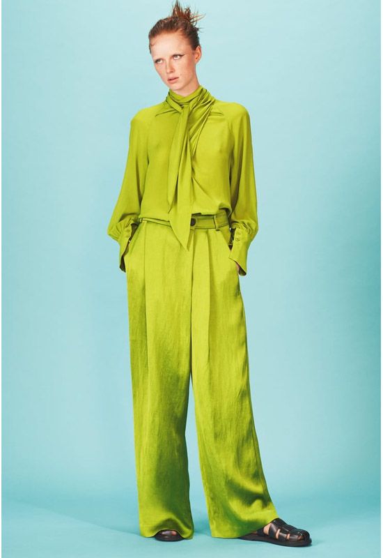 De Zara a las calles de Copenhague: las sandalias cómodas de la temporada  se llevan con vestido o pantalón - Foto