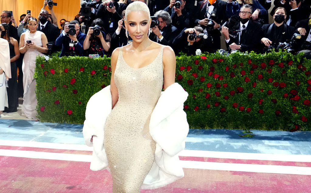 Kim Kardashian hace historia al llevar un vestido de Marilyn Monroe (y  otros 'momentazos' de la Gala MET) - Foto