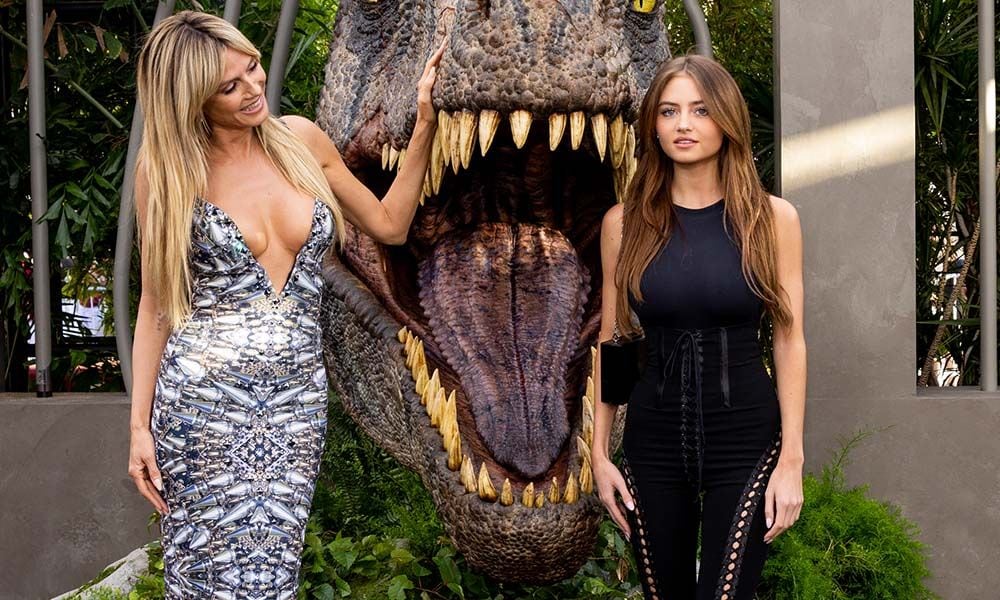 Heidi Klum y Leni Klum en la premier de 'Jurassic World Dominion'