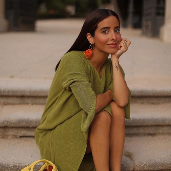 Cuando la tendencia se suma a la comodidad: los nuevos vestidos de punto de las 'influencers'