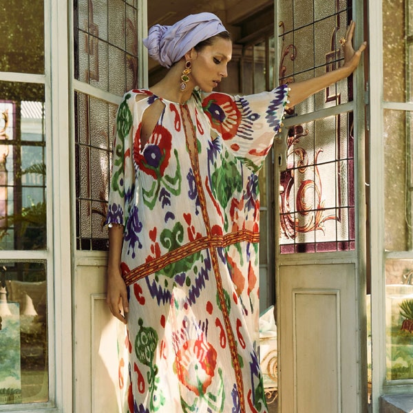 La compra estrella que llevarás ahora y en septiembre: la túnica de Zara y otras marcas españolas