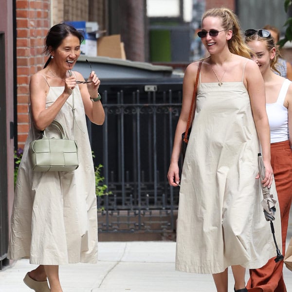 La divertida coincidencia FASHION de Jennifer Lawrence con un ciudadana por Nueva York