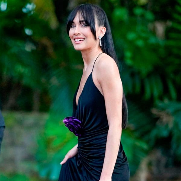 El vestido años 30 de Aitana que casi le cuesta un disgusto a Sebastián Yatra en la boda de Lele Pons