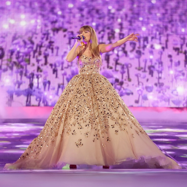 Taylor Swift se convierte en una princesa sobre el escenario