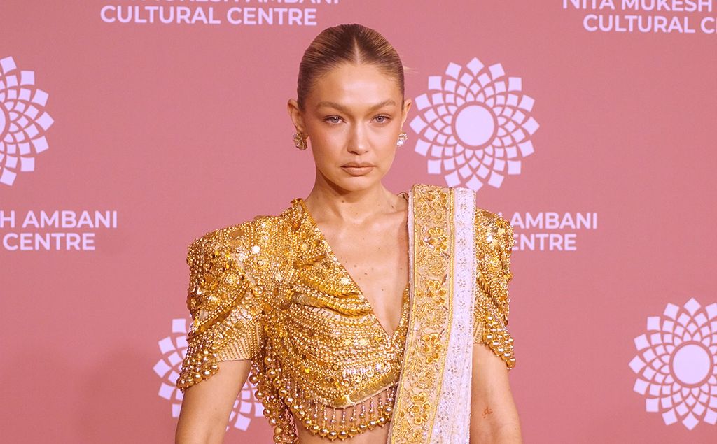 Gigi Hadid y el traje joya de más de un año de confección que ha estrenado en la India