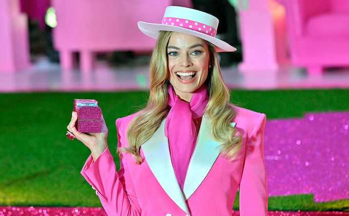 Analizamos el éxito tras los looks 'Barbie' de Margot Robbie: de diseños 'vintage' a vestidos personalizados 