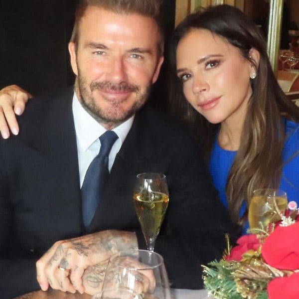 Victoria Beckham escoge su vestido viral que llevó una 'royal' española para Fin de año