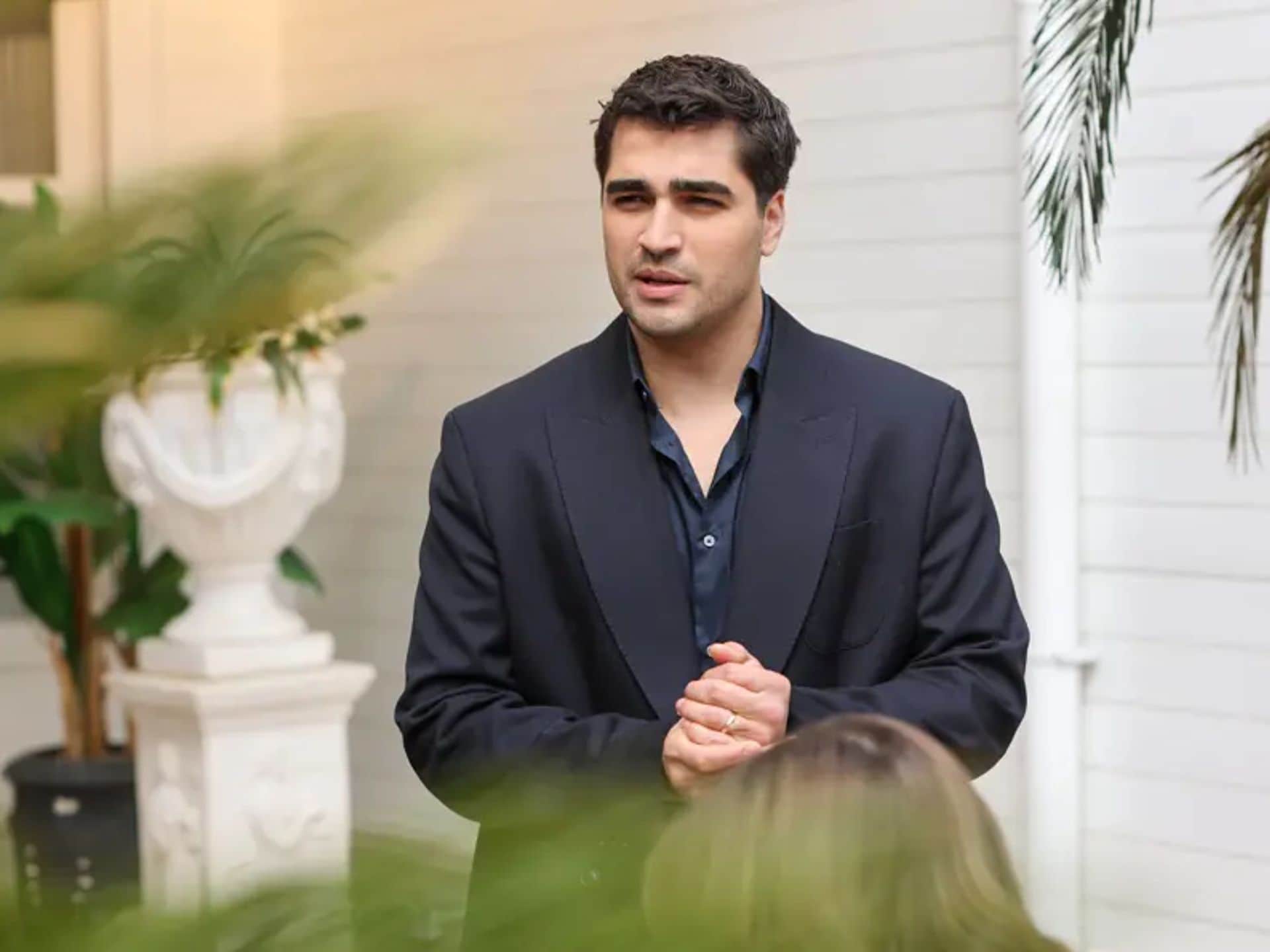 El inesperado motivo que ha adelantado la salida de Mert Ramazan Demir de  'Una nueva vida'