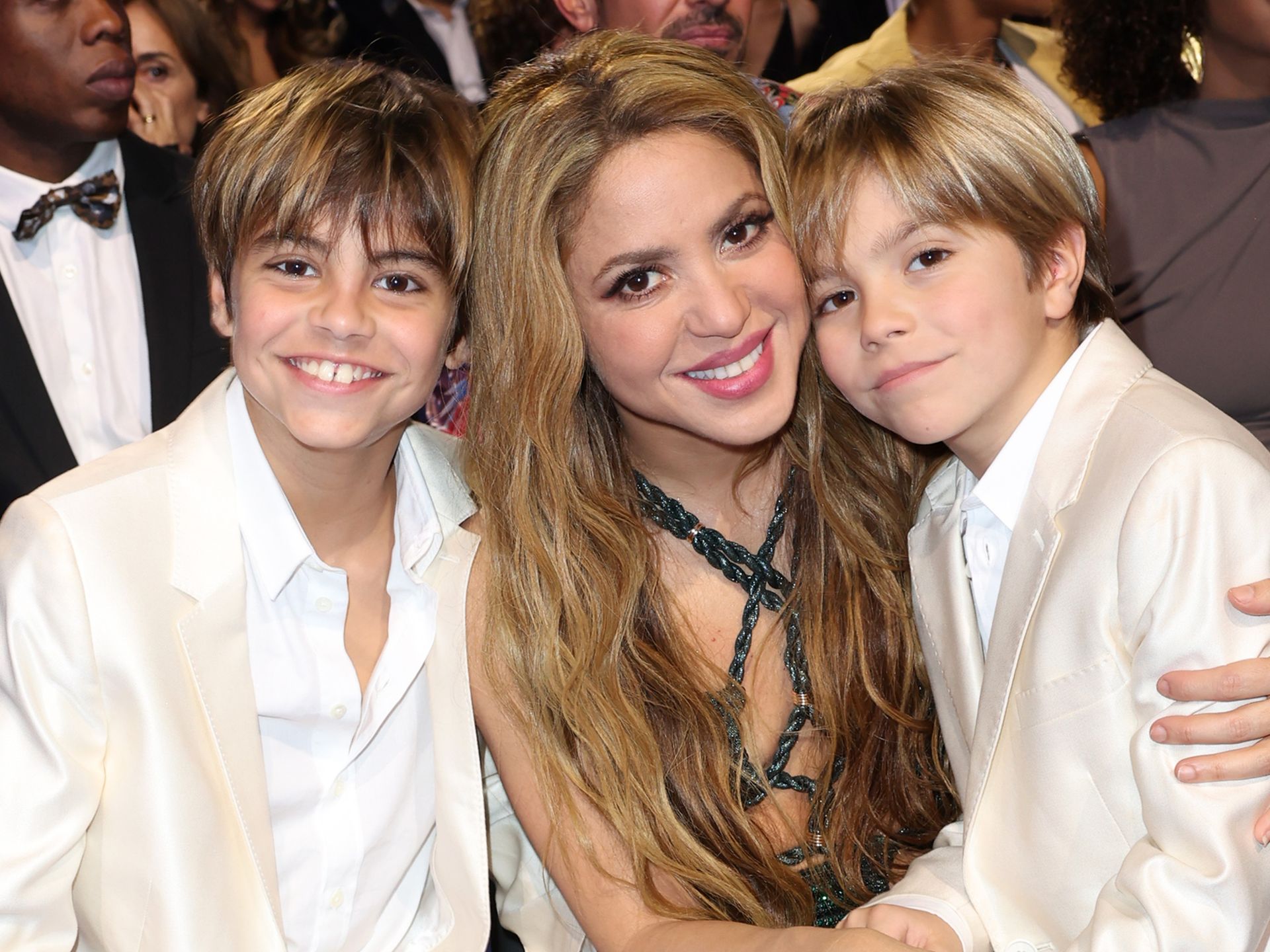 Shakira revela las estrictas reglas que impone a sus hijos sobre la  tecnología | ¡HOLA!