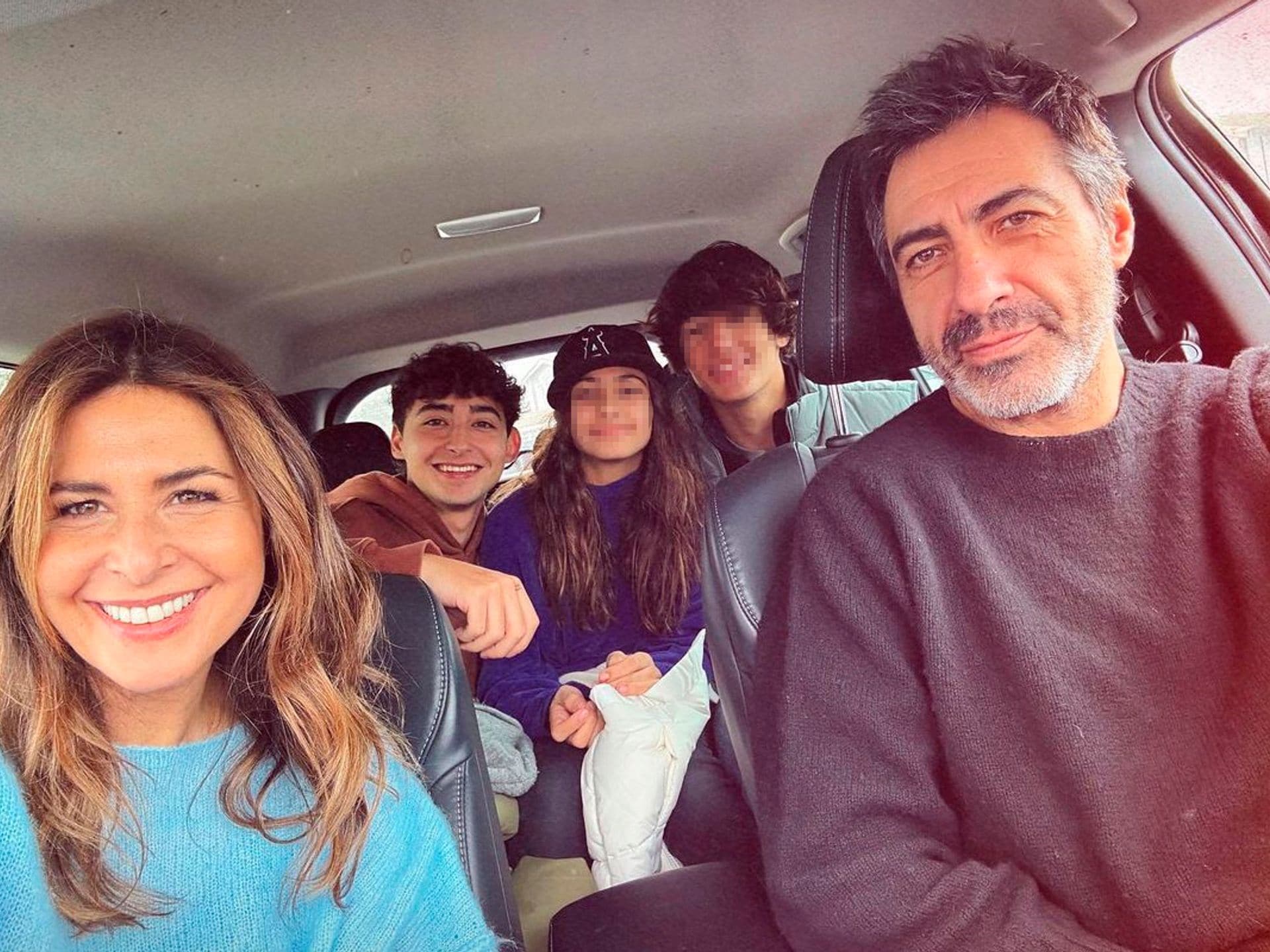 Juan del Val celebra su 54 cumpleaños junto a Nuria Roca y sus tres hijos:  todos los detalles de la fiesta