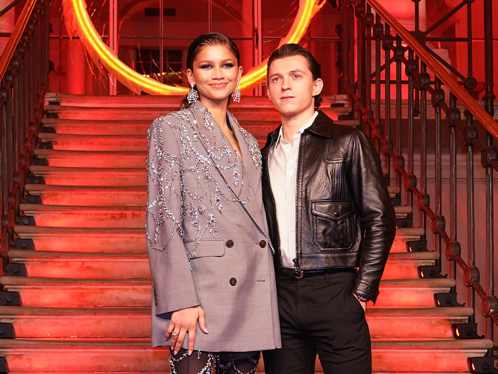 Zendaya y Tom Holland juntos en un evento