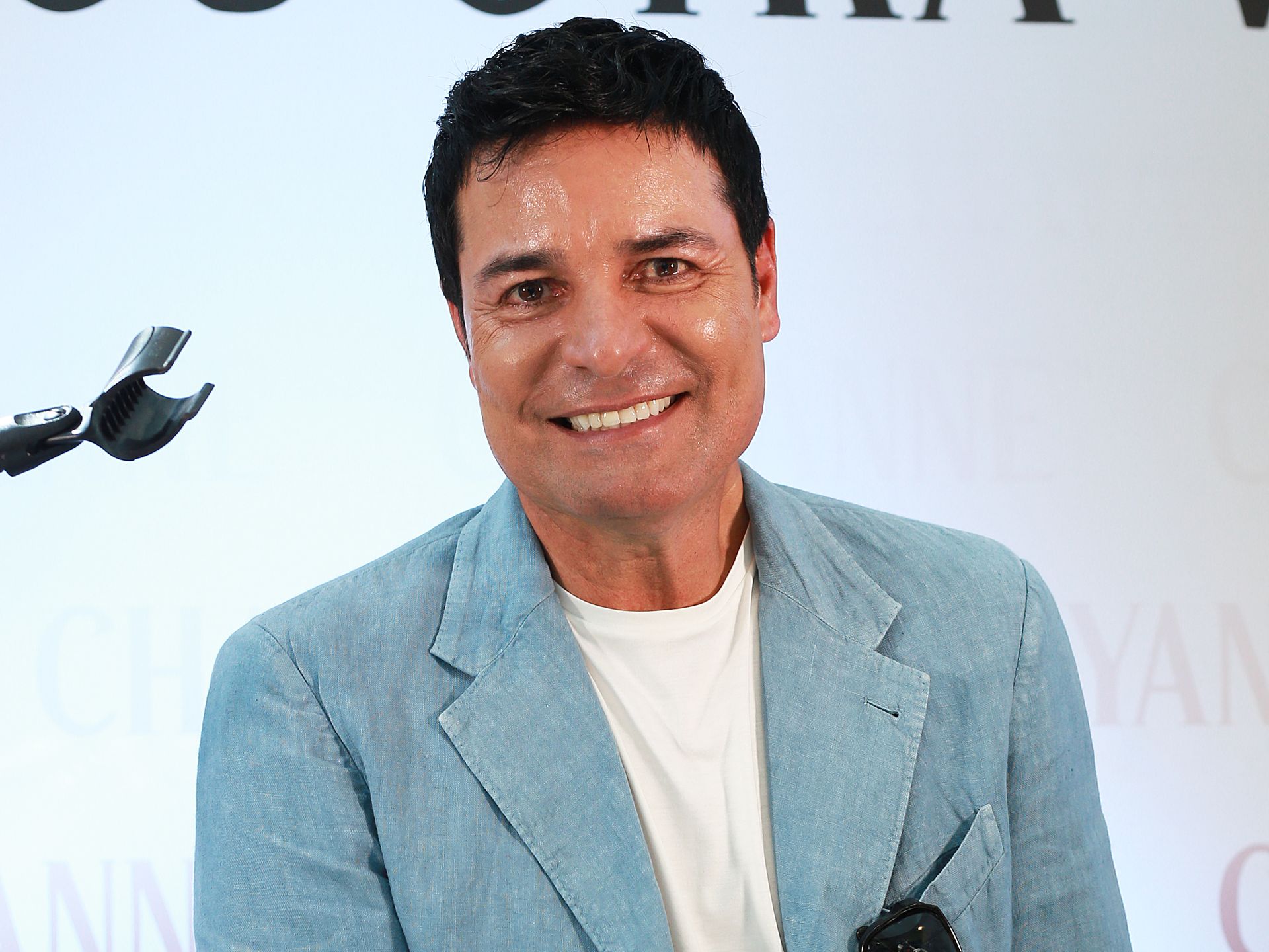 Chayanne está de luto por la muerte de su amigo, Tony Ocasio | ¡HOLA!