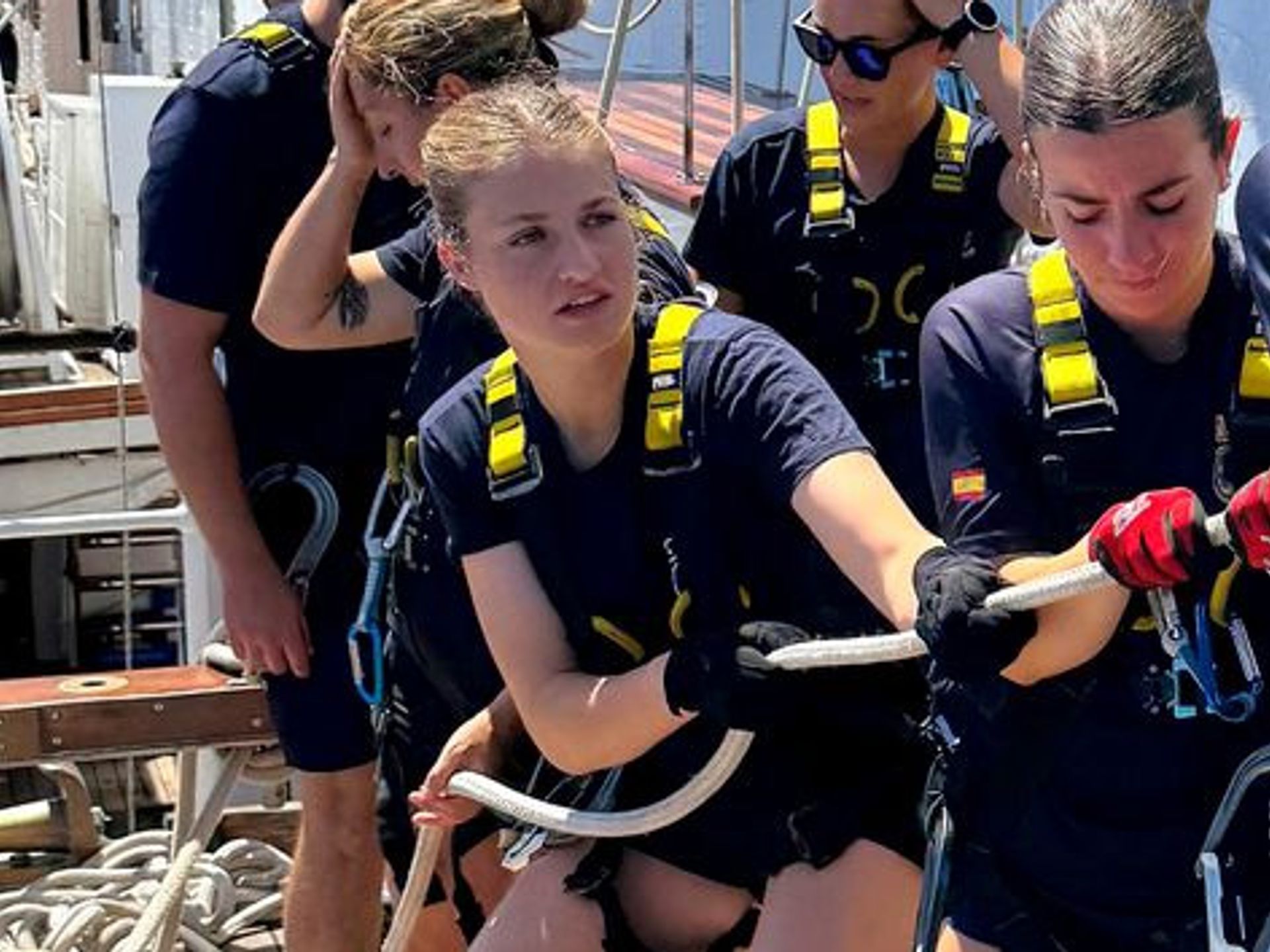 La princesa Leonor, como nunca la habíamos visto: compitiendo a pleno pulmón en las regatas de piragüismo del Mar Menor
