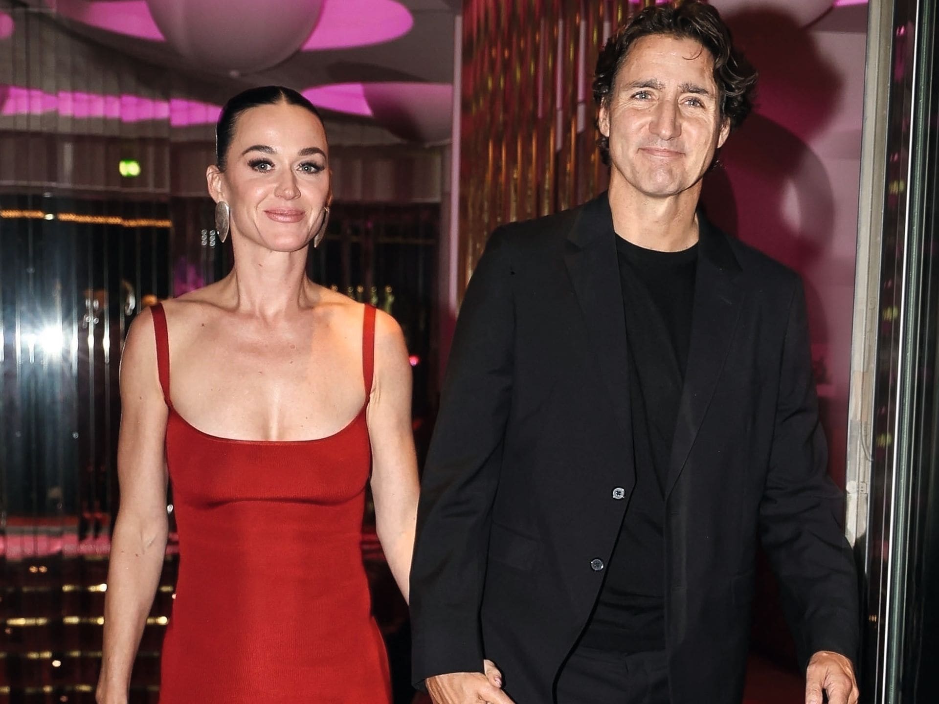Las fotos que confirman el romance de Katy Perry y Justin Trudeau vistas  por un experto: "Son una pareja poderosa"