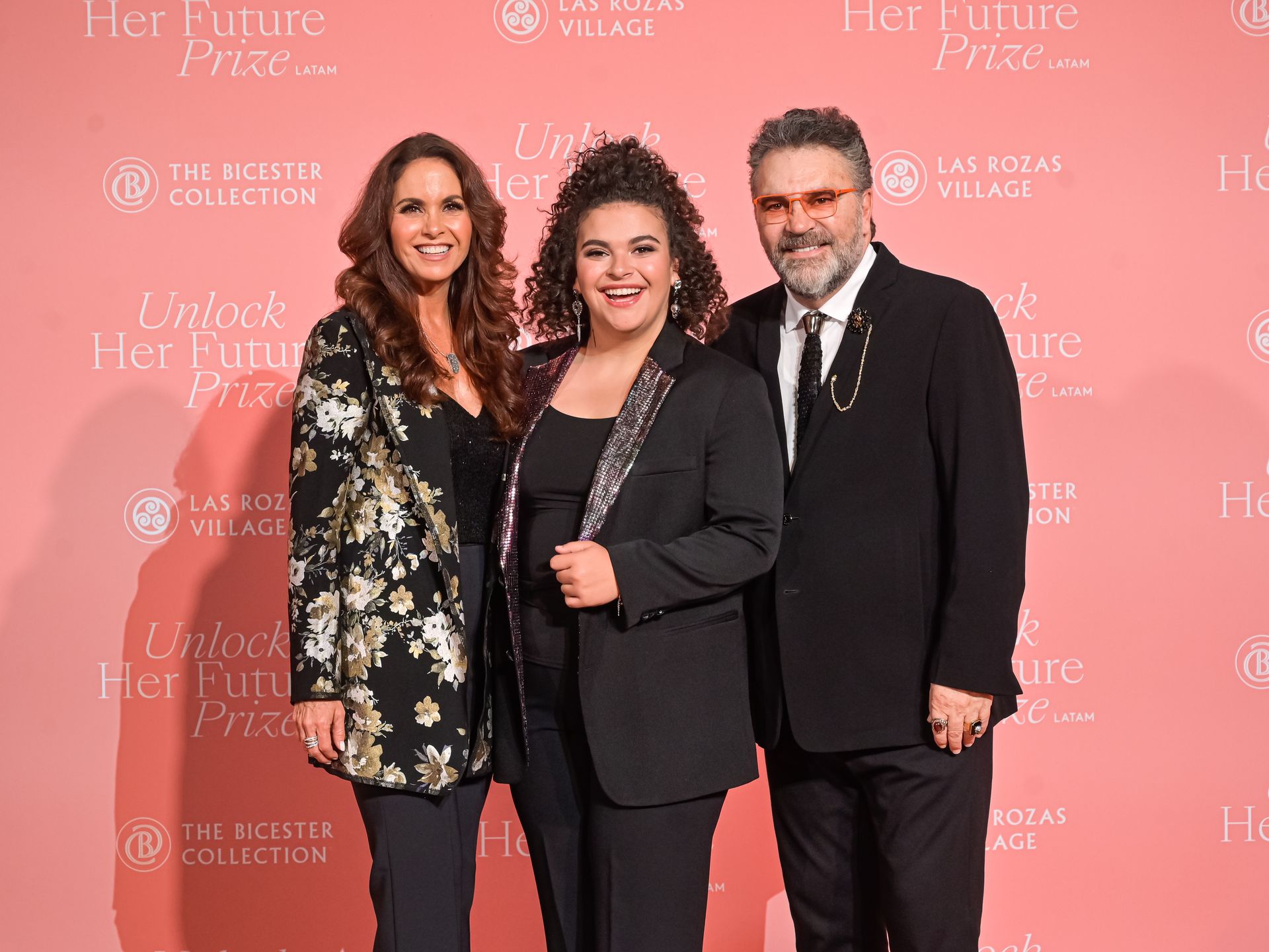 Lucero Mijares habla de las parejas que han tenido sus padres | ¡HOLA!