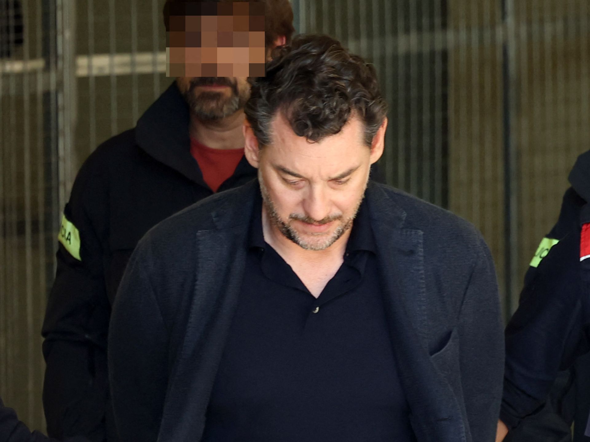 Las durísimas conclusiones de la jueza de instrucción sobre el caso Isak  Andic: un millón de euros de fianza a su hijo y graves acusaciones