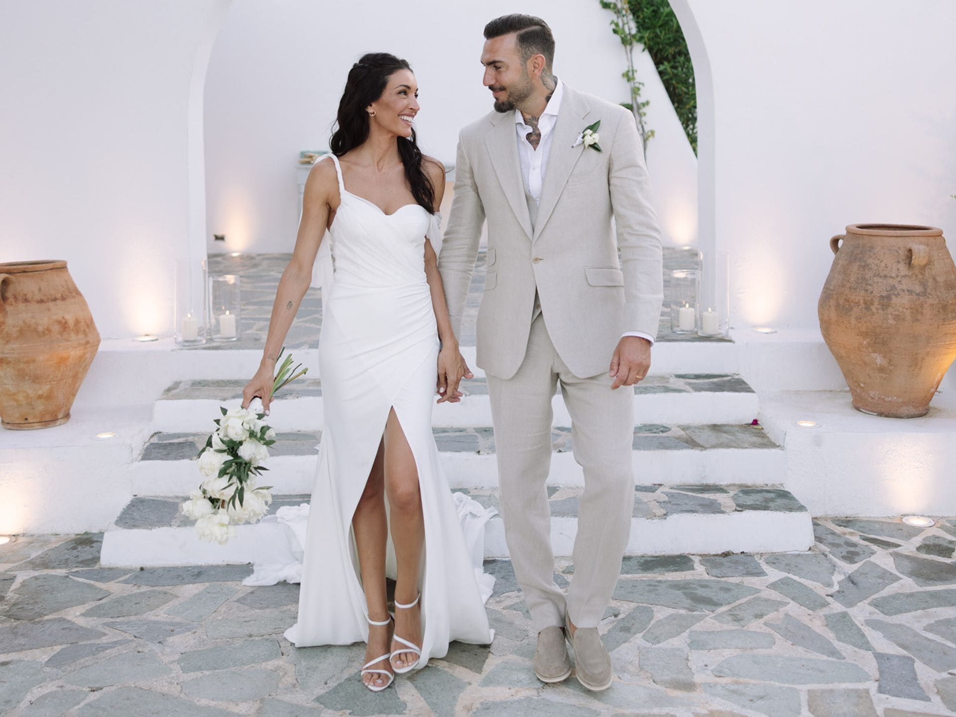 Las espectaculares imágenes de la boda de Noelia López y Roberto Jiménez en  Grecia