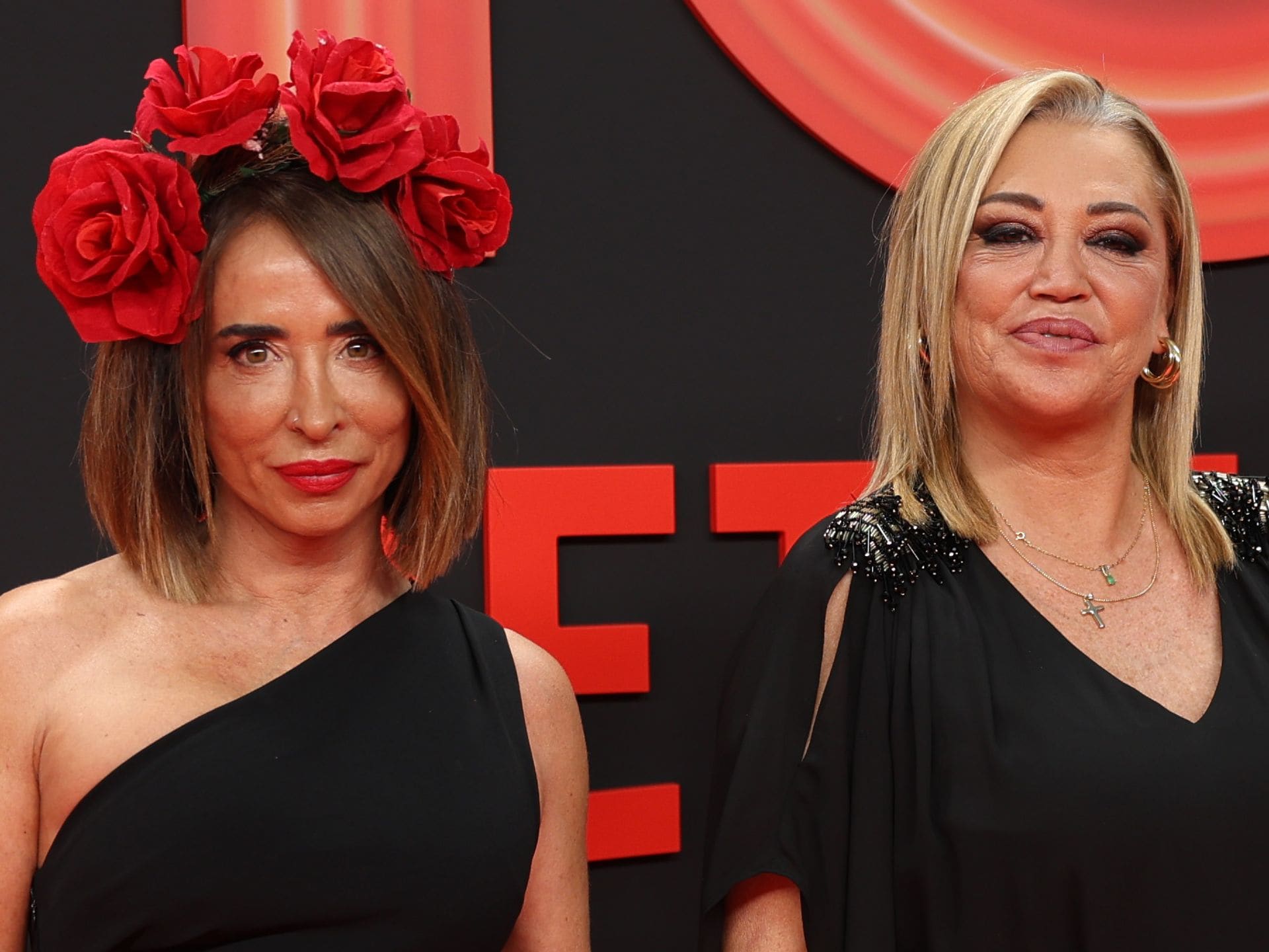 Así hablaban Belén Esteban y María Patiño horas antes de las informaciones  sobre la cancelación de 'La familia de la tele': 'Que sea lo que tenga que  ser'