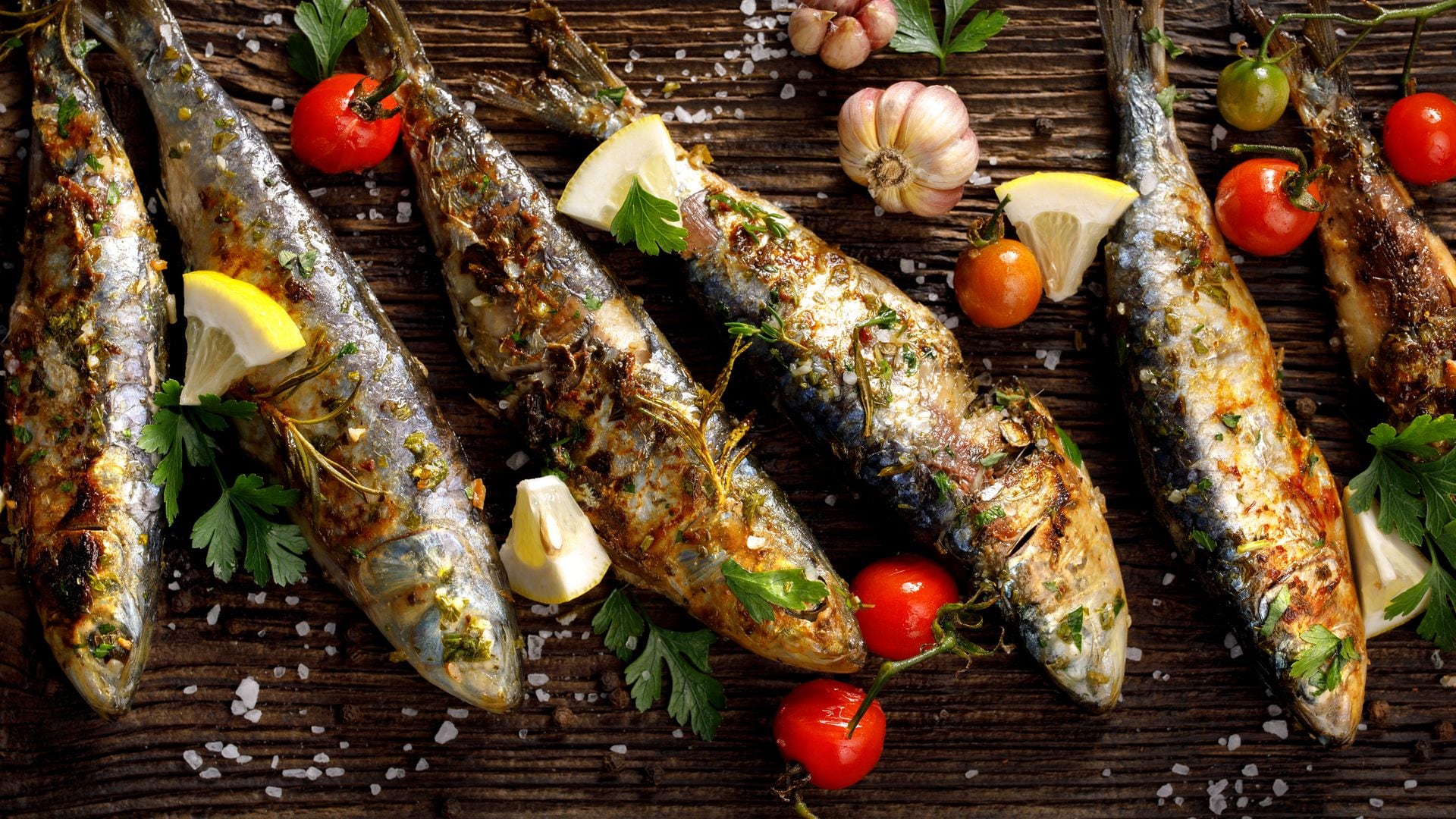 Los 7 pescados más ricos en vitamina D para cuidar tu salud