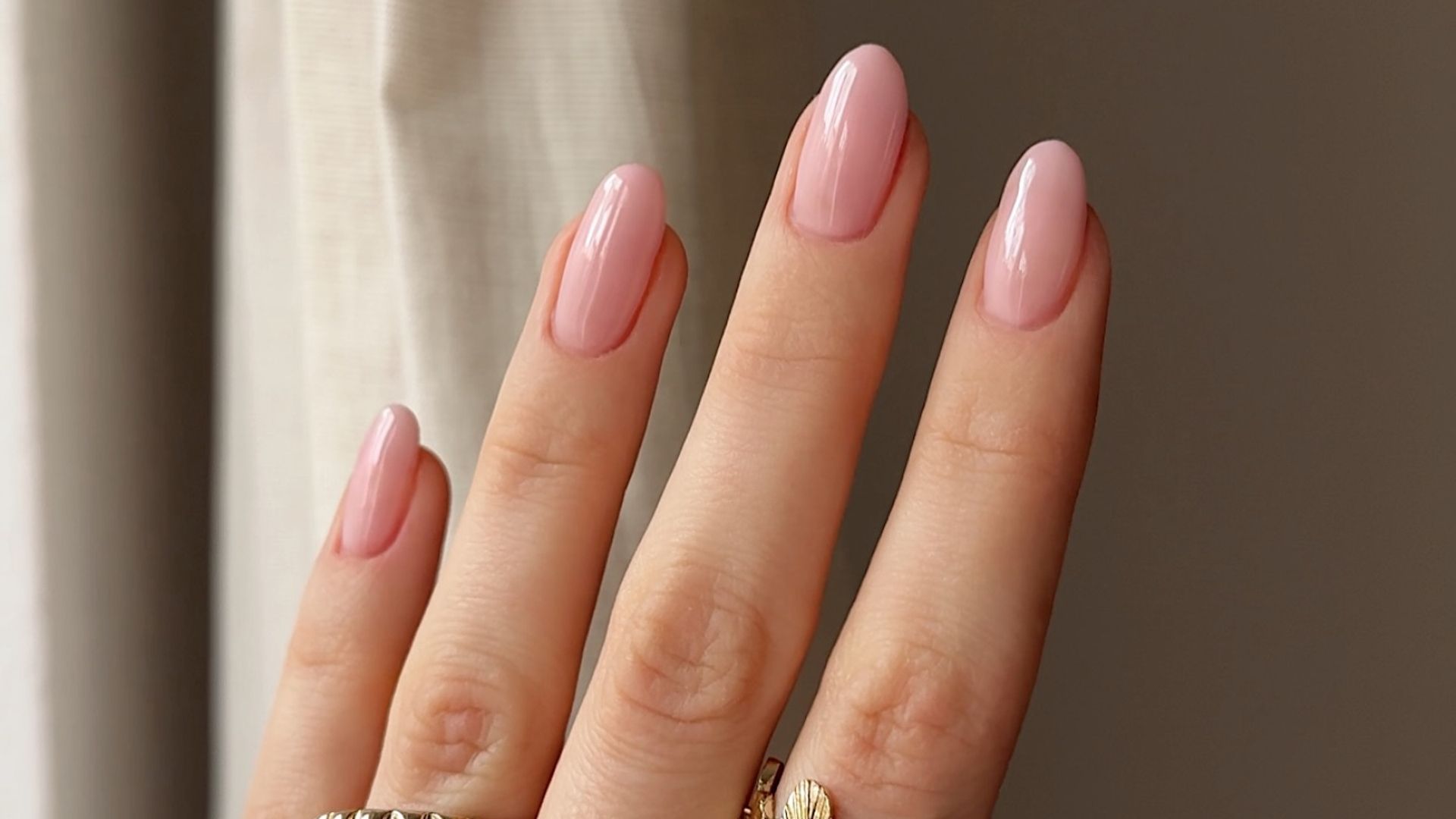 12 manicuras en tonos rosas: el color más femenino es tendencia esta primavera 2026