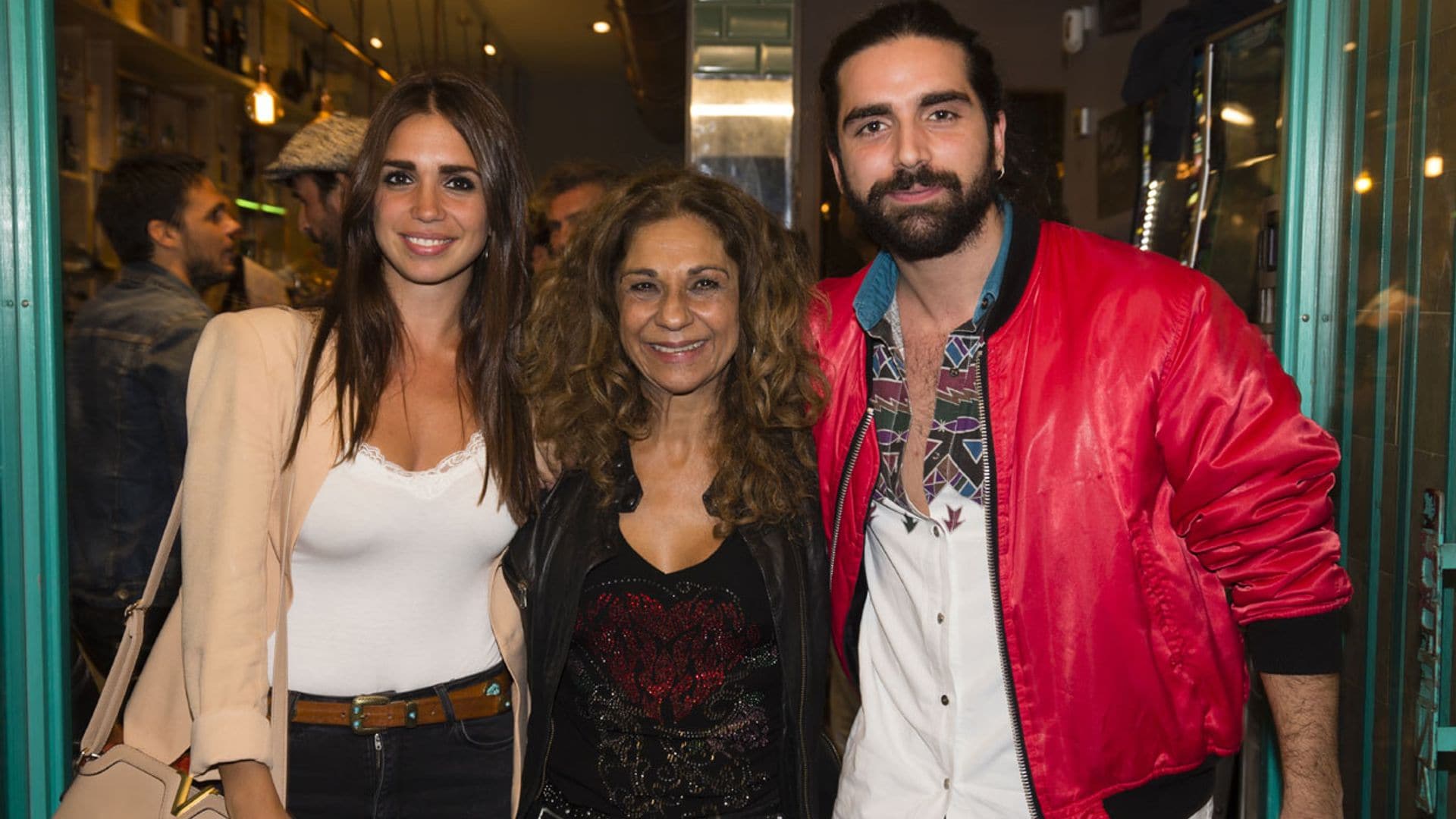Las nuevas generaciones de los Flores, una gran familia... ¿que pronto volverá a crecer?