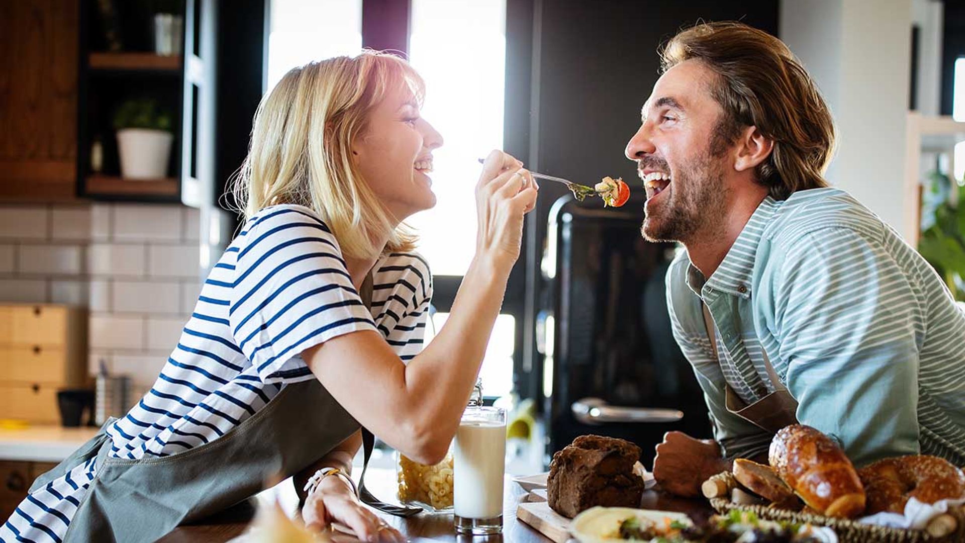 5 propuestas románticas para hacer en pareja sin salir de casa