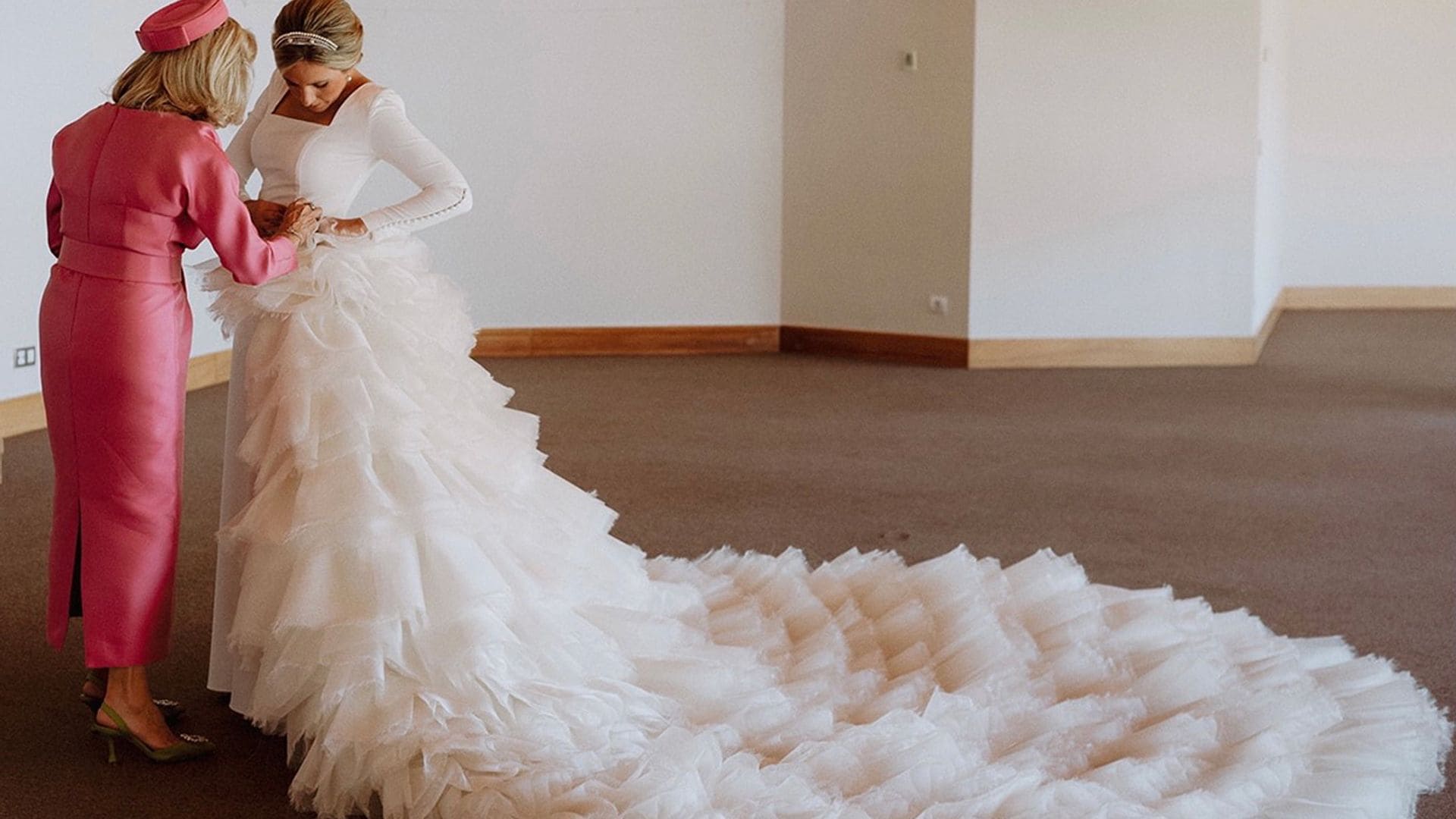 La gran boda de Lucía en Albacete, la novia de los cuatro metros de cola desmontable