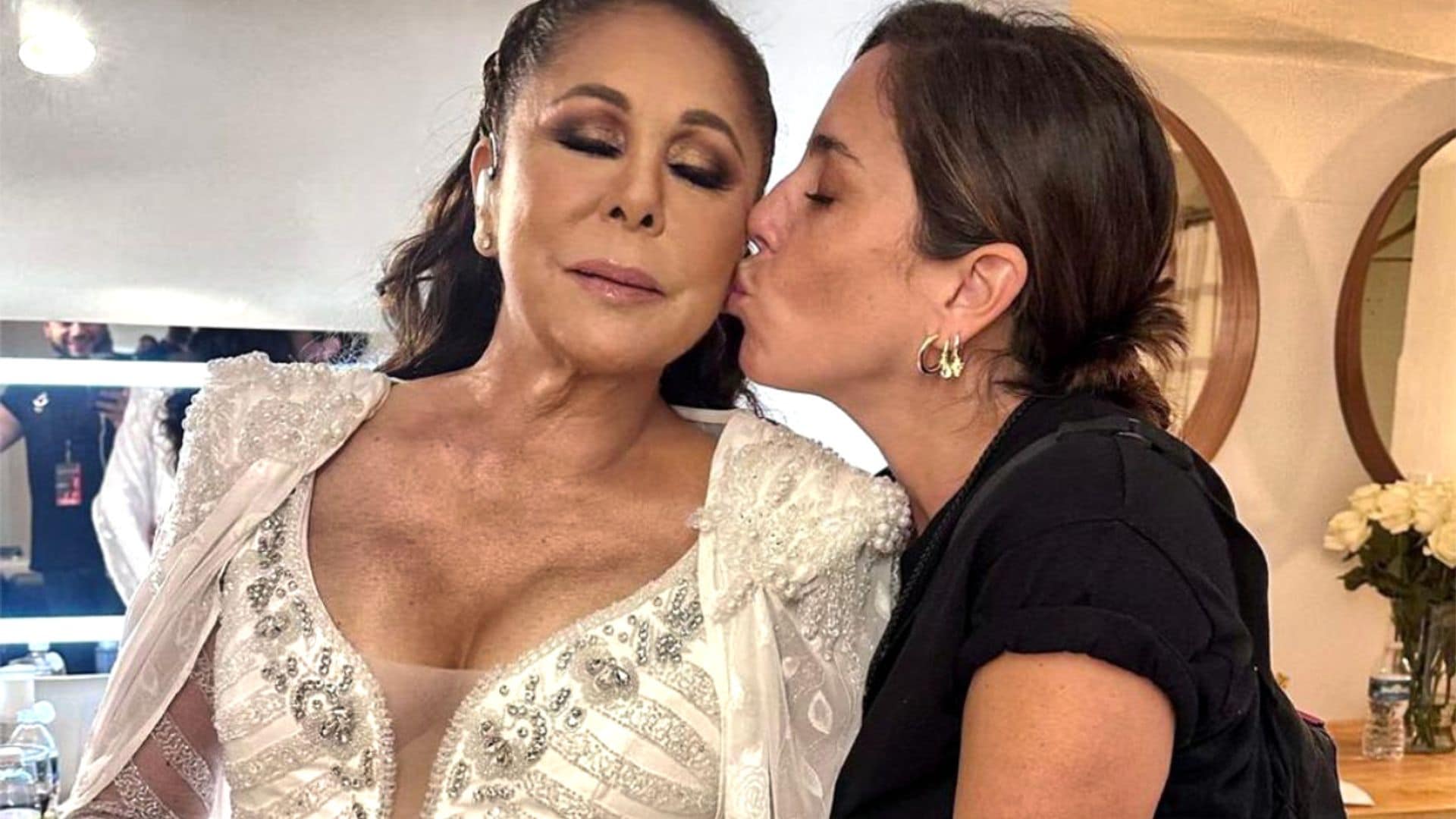 El gran cambio de Isabel Pantoja gracias a su sobrina Anabel, nueva 'asesora de imagen'
