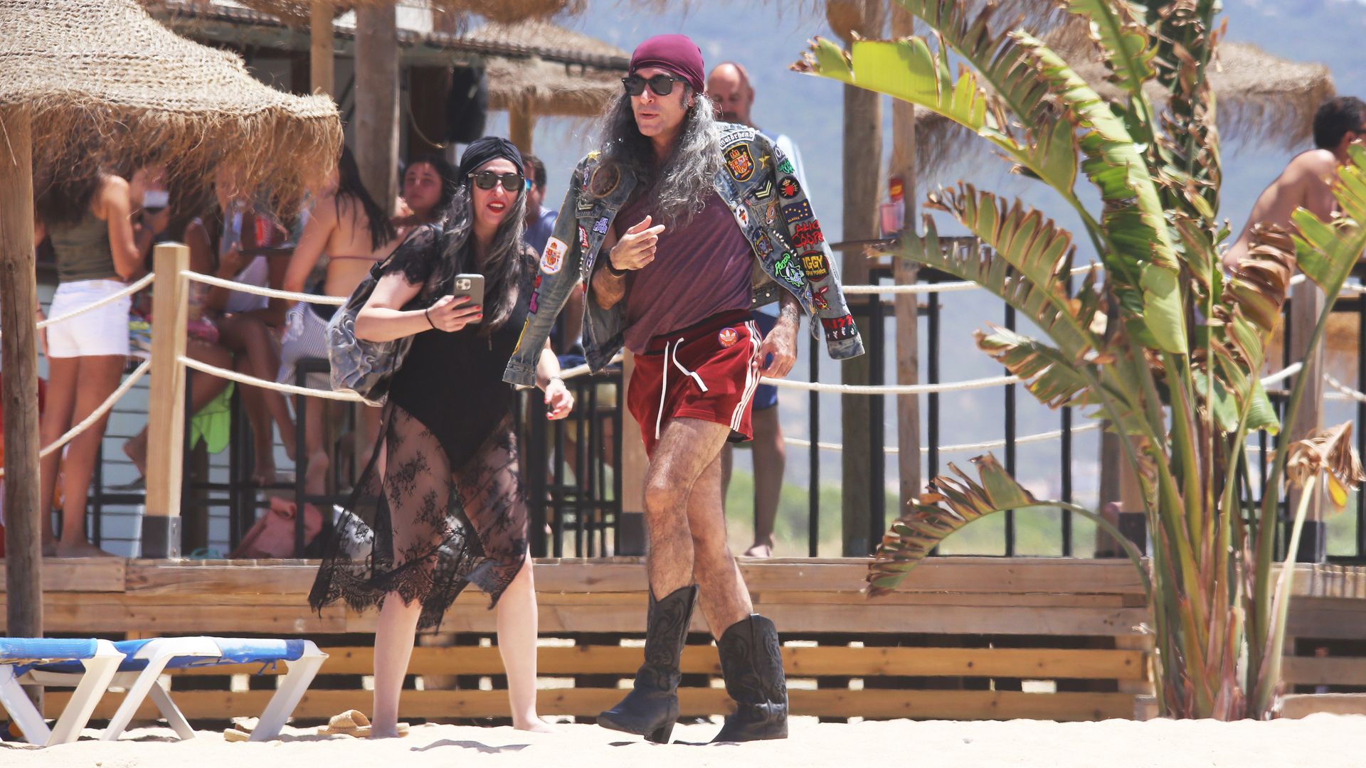 El look más inesperado de Mario Vaquerizo en Cádiz esconde uno de sus secretos mejor guardados