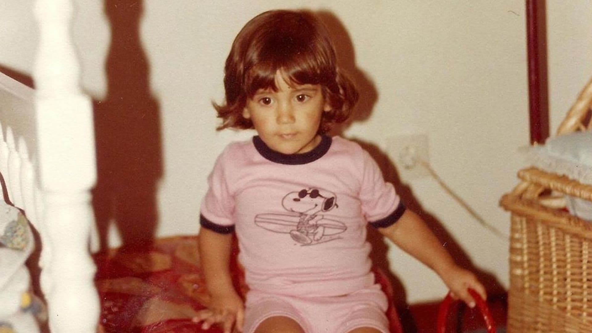 ¿Sabes quién se esconde tras esta foto? Te damos una pista: es actriz y presentadora