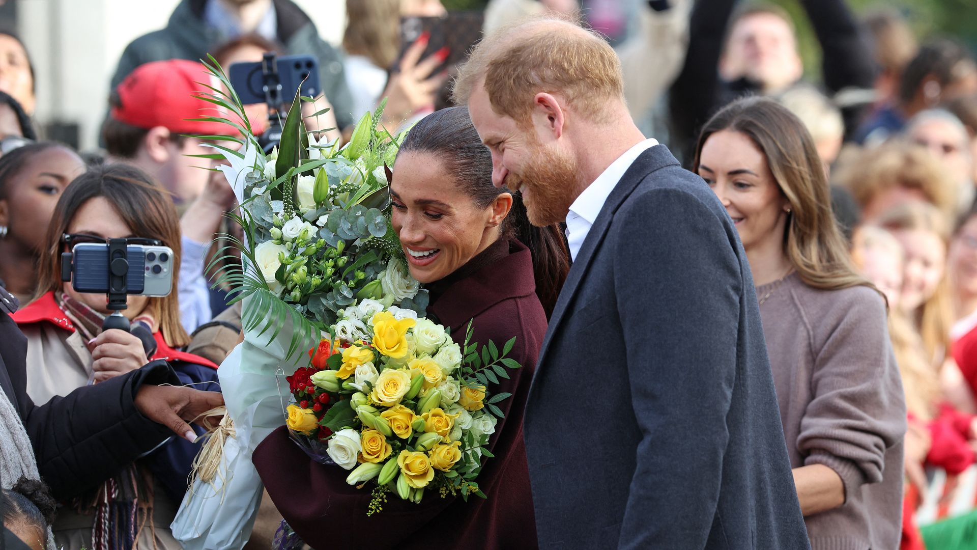 El príncipe Harry y Meghan Markle visitan Nottingham