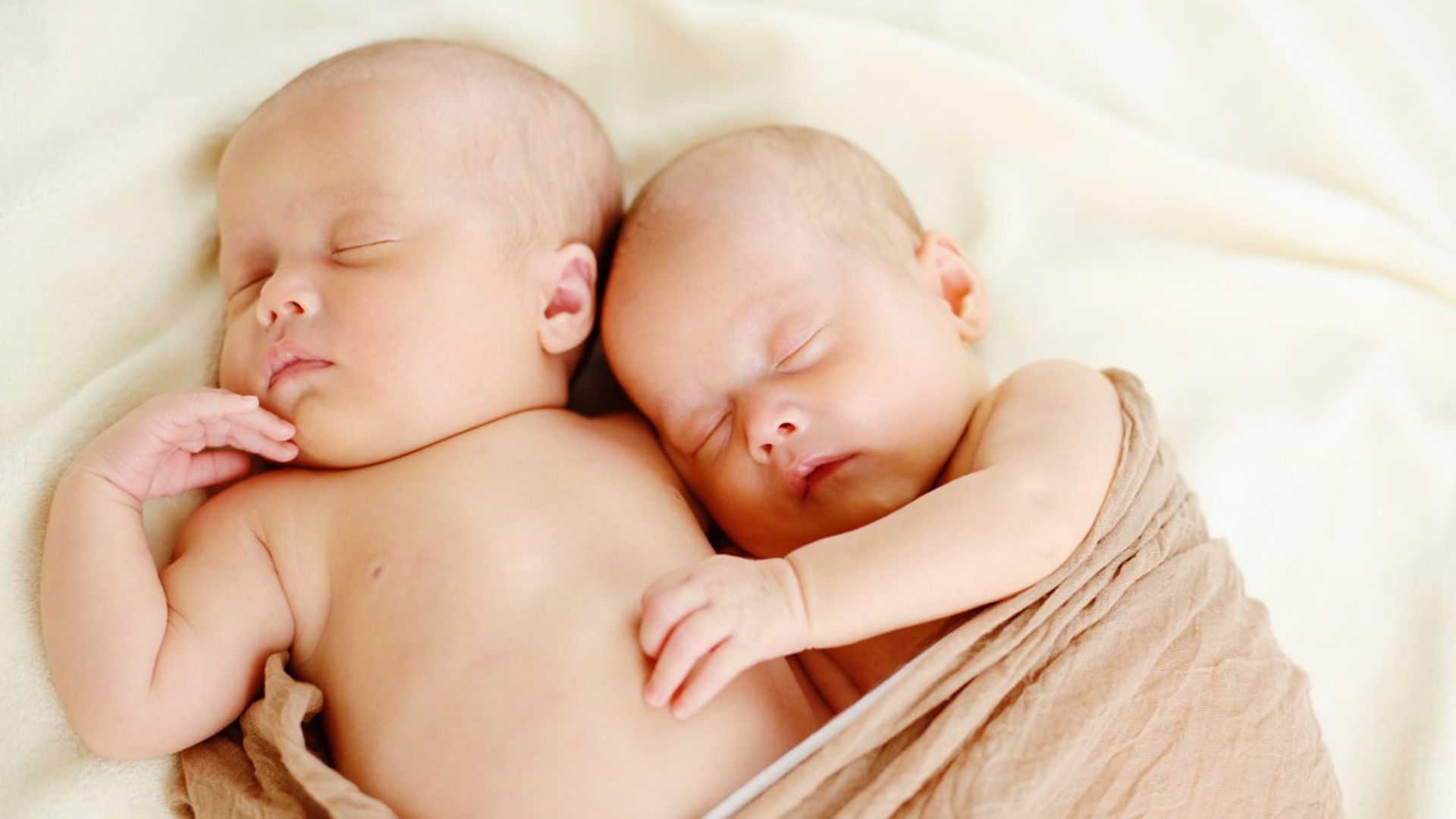 Por qué nacen menos mellizos o gemelos en España