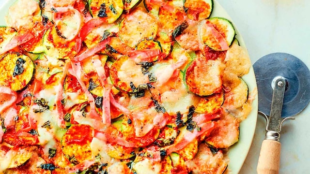 pizza rapida de calabacin jamon y queso
