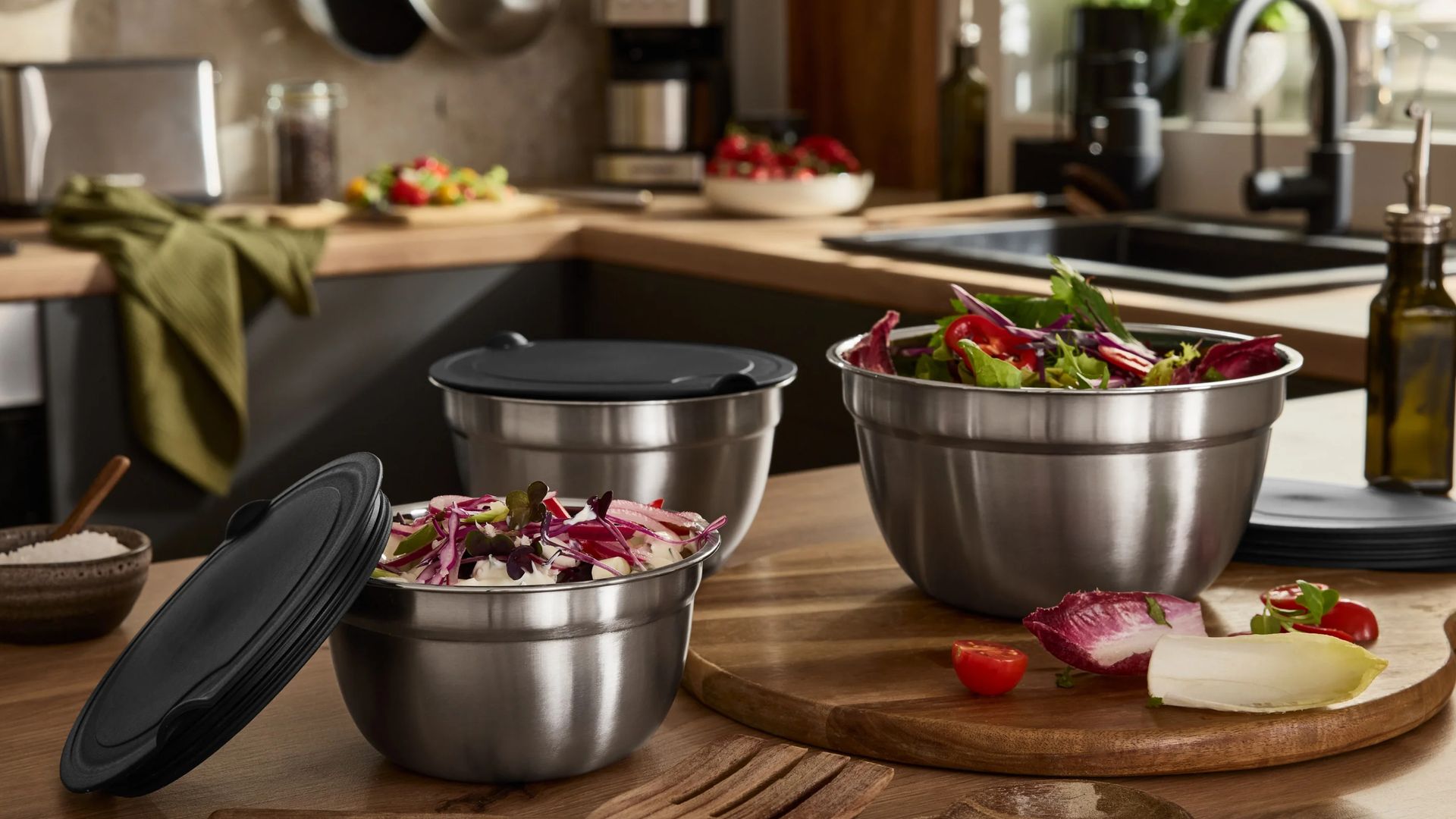 Por menos de 5€, te vas a convertir en fan absoluta de estos recipientes para tu cocina que mantienen la lechuga fresca demasiado tiempo