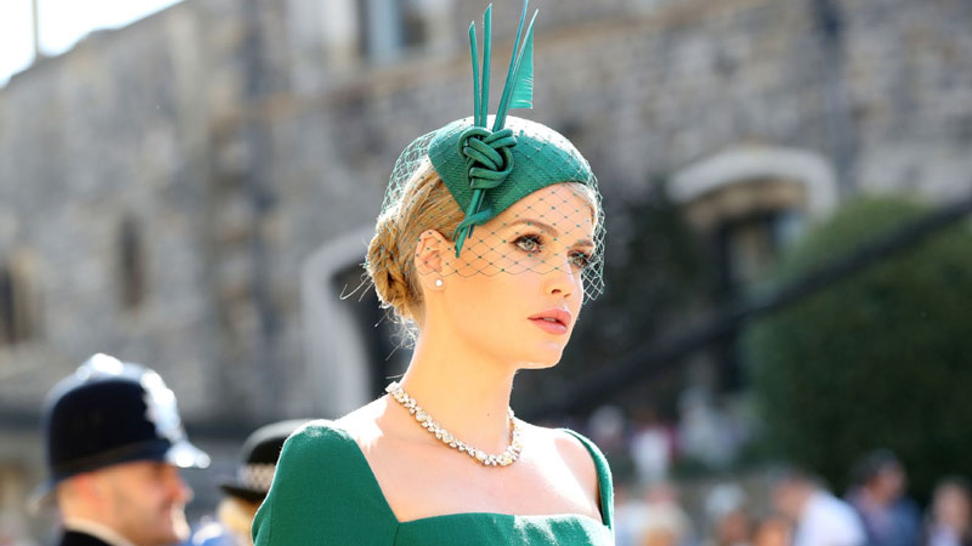 Lady Kitty Spencer, la invitada más elegante de la boda real según los lectores de HOLA.com