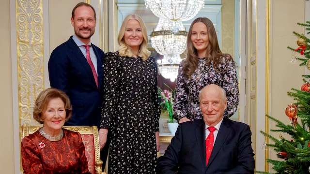 Sonia de Noruega, Harald de Noruega, Haakon de Noruega, Mette-Marit de Noruega e Ingrid de Noruega