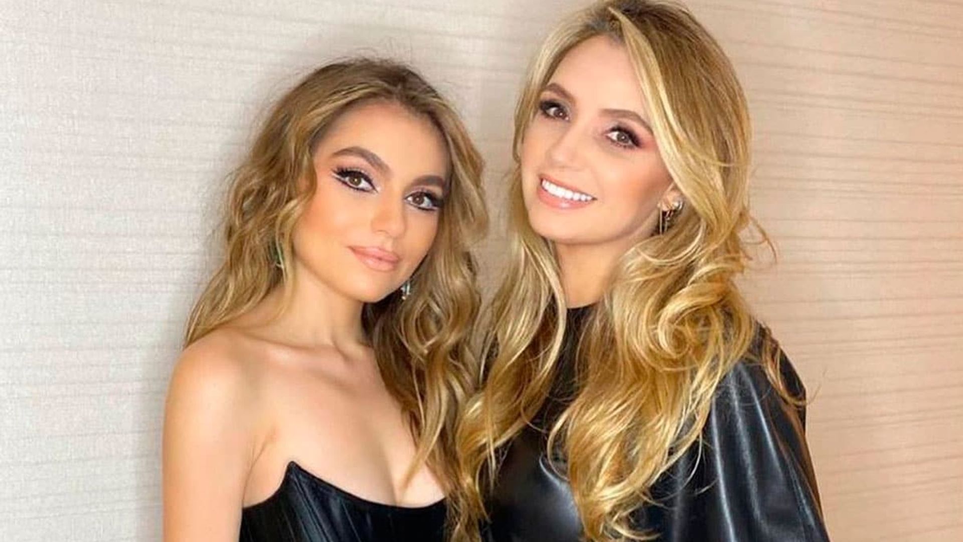 En compañía de su mamá, Angélica Rivera, Sofía Castro celebra su último cumpleaños soltera