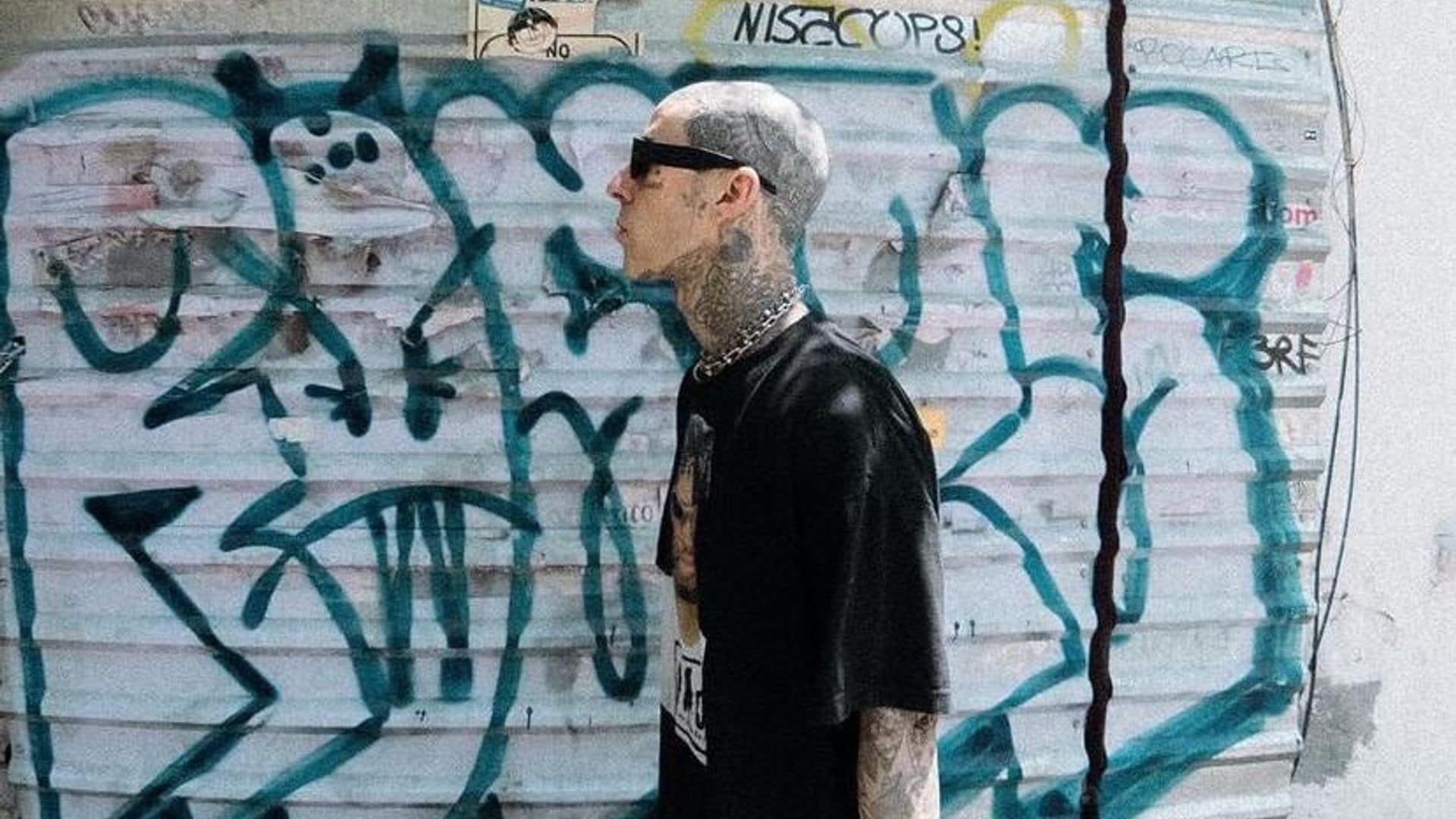 Travis Barker se declara fan de la Ciudad de México: ‘Podría mudarme’