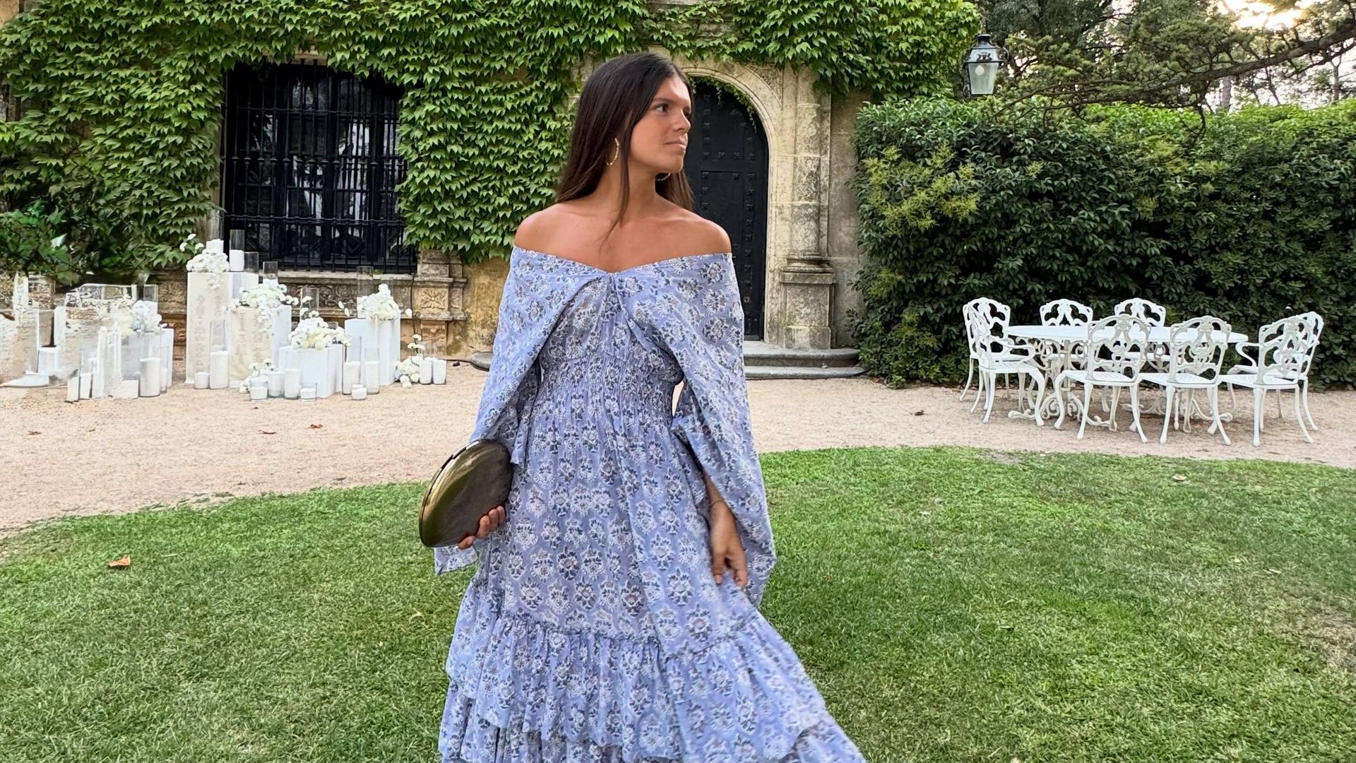 12 invitadas muy ¡HOLA! que son inspiración pura para mis próximas bodas: perlas, flores y muchos colores vitamina