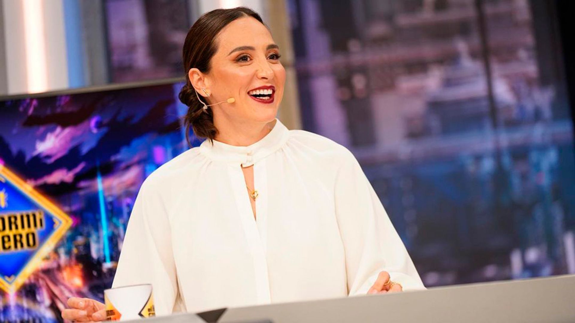 El look festivo y metalizado de Tamara Falcó que reciclarás en el trabajo después de Navidad