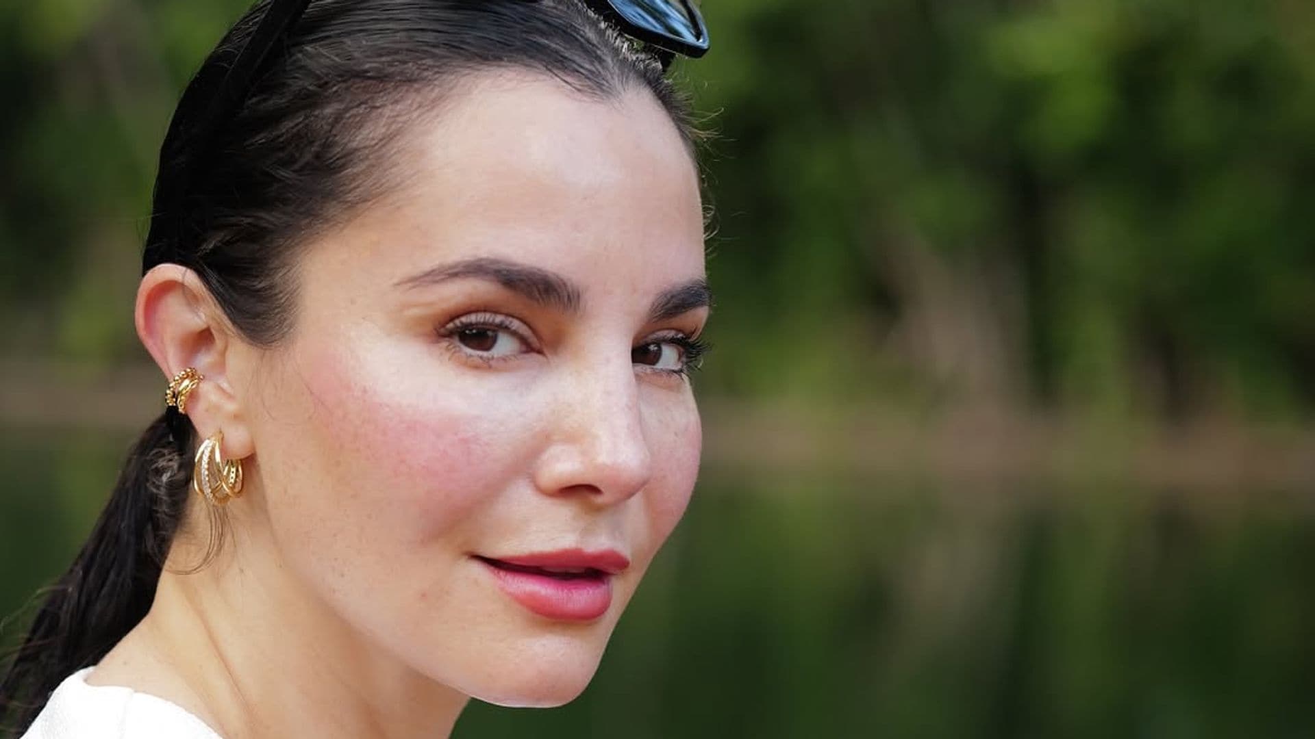 Martha Higareda narra los difíciles momentos que vivió con una de sus hijas tras el parto